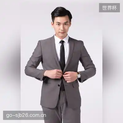 马空群